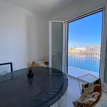 Luxurious Apartment Gallipoli